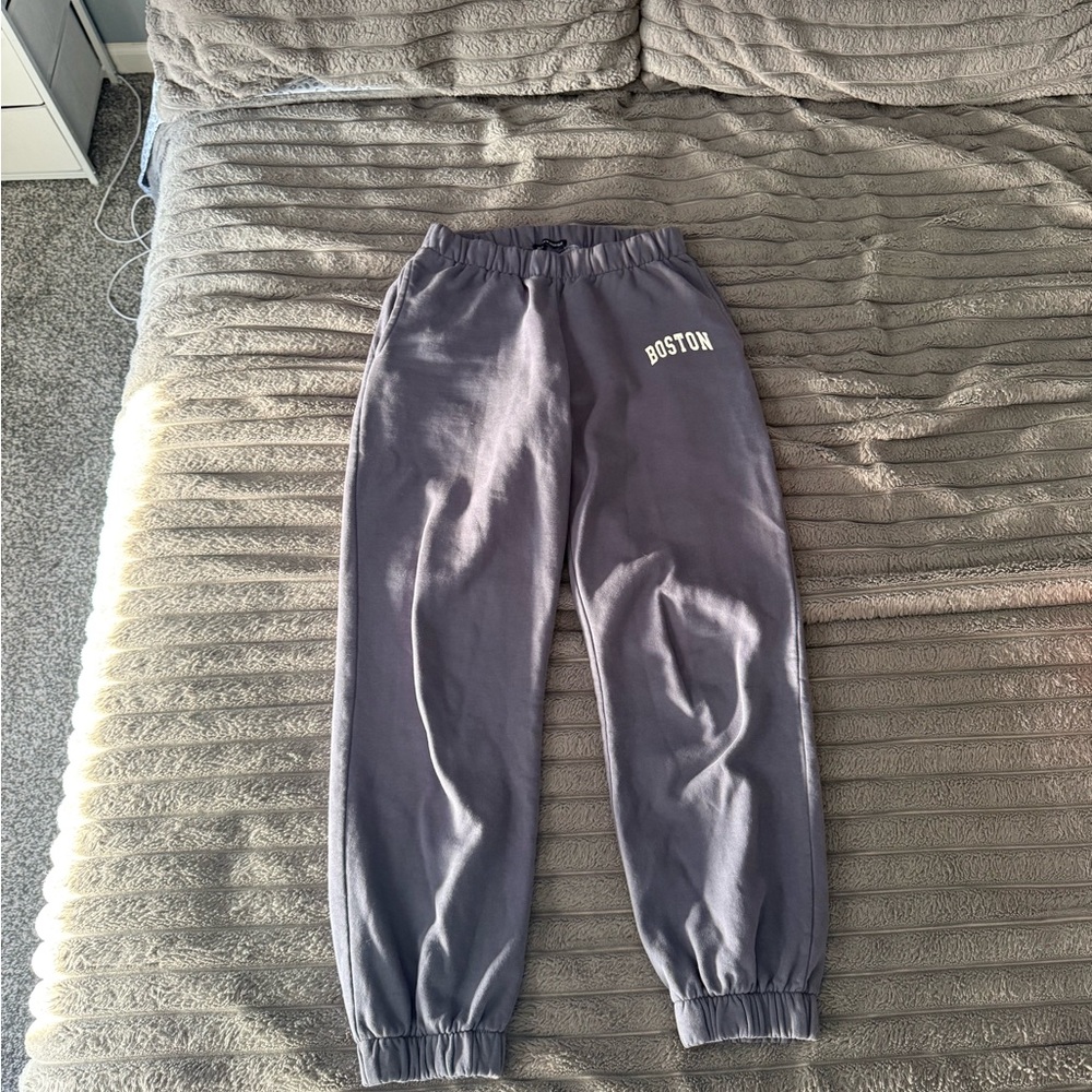 Brandy Melville Boston Charcoal/Blue Joggers